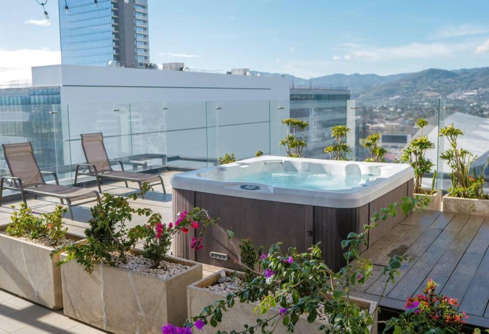 Urban Executive Stay San Jose  Exterior foto
