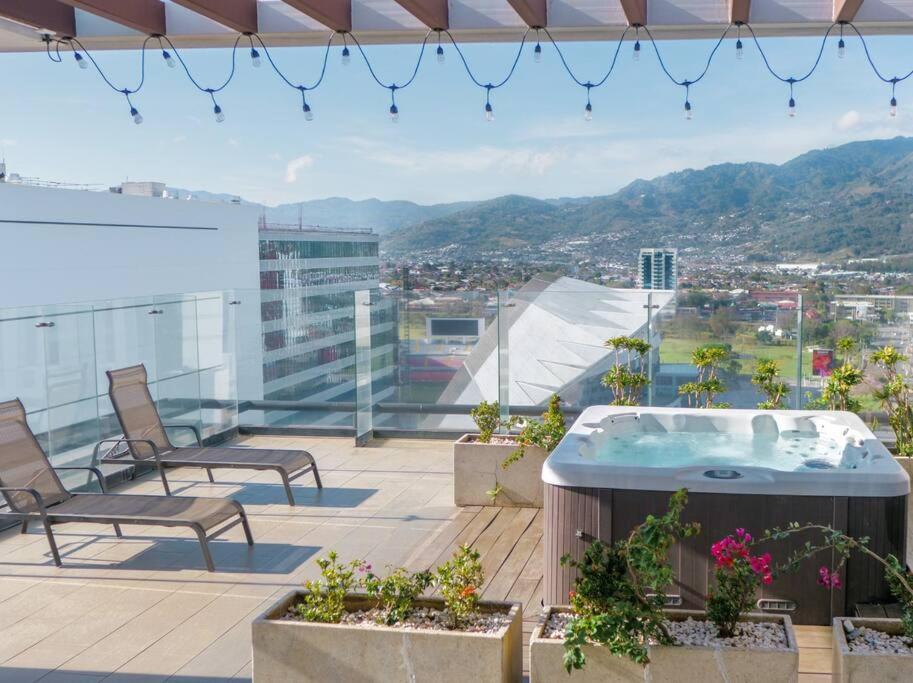 Urban Executive Stay San Jose  Exterior foto
